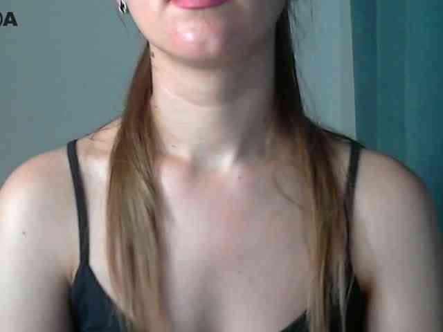 Lolakisss webcam