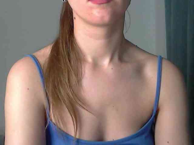 Lolakisss webcam