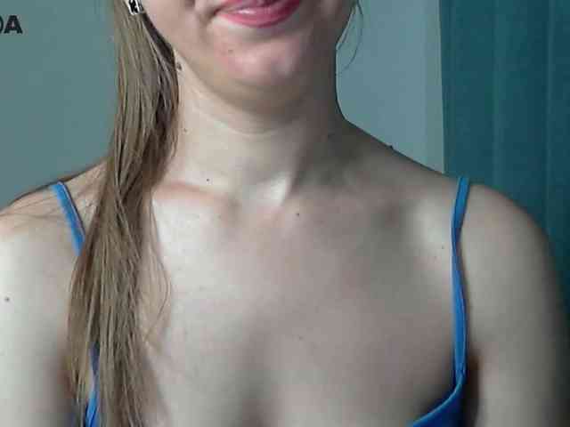 Lolakisss webcam