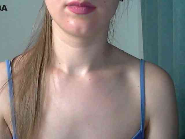 Lolakisss webcam