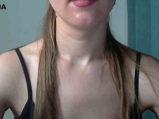 Lolakisss webcam