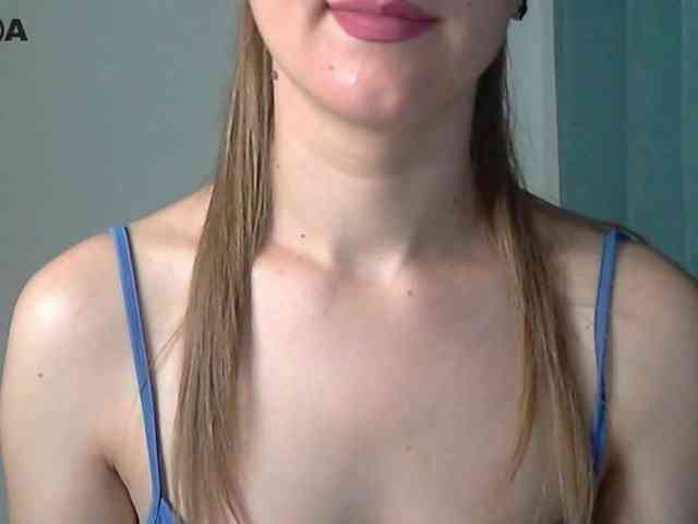 Lolakisss webcam