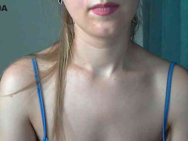 Lolakisss webcam
