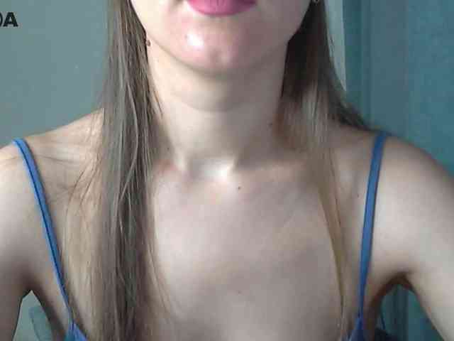 Lolakisss webcam