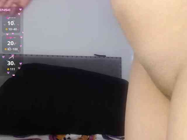 Sara_Trix webcam
