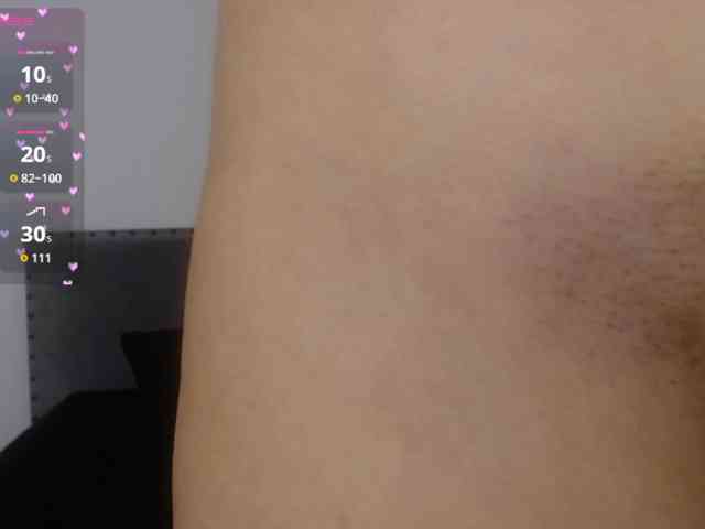 Sara_Trix webcam
