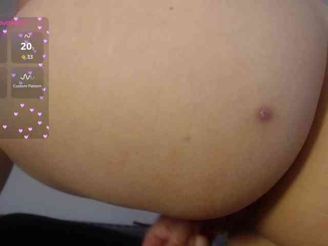 Sara_Trix webcam