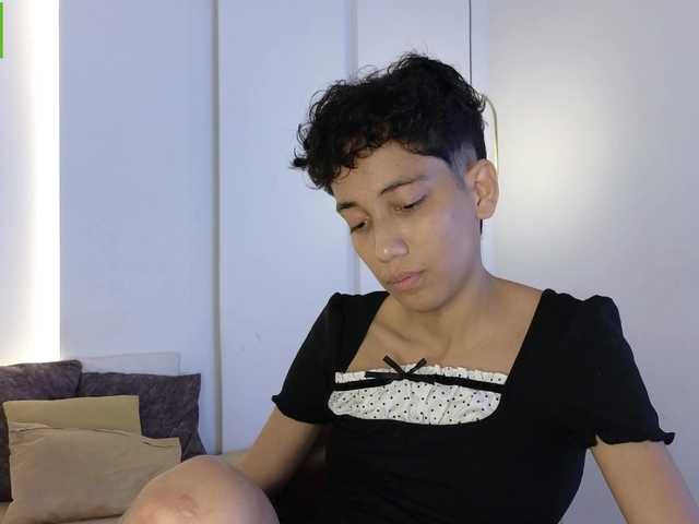 Kity-hot live cam on BongaCams