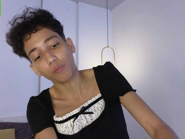 Kity-hot live cam on BongaCams