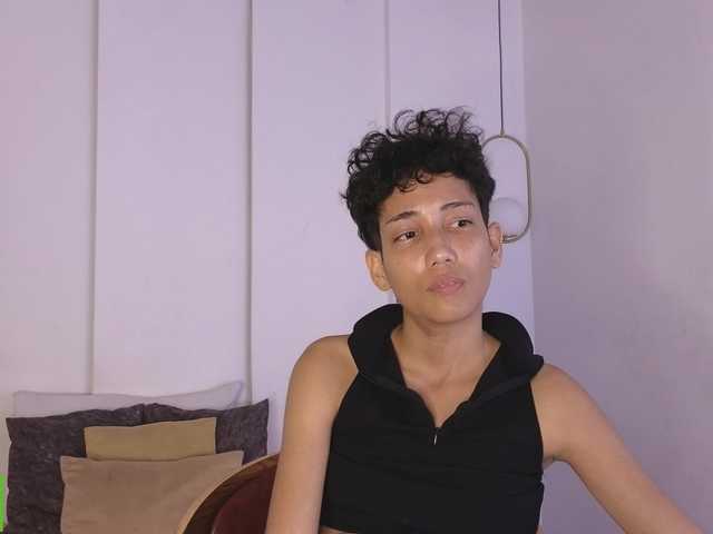 Kity-hot live cam on BongaCams