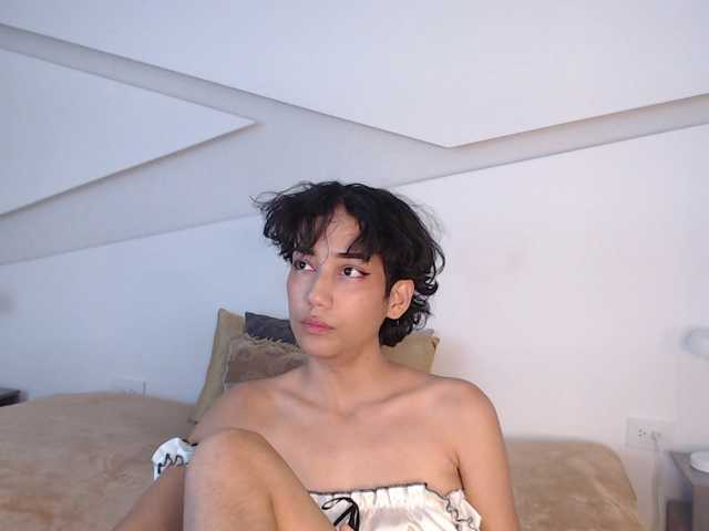 Kity-hot live cam on BongaCams