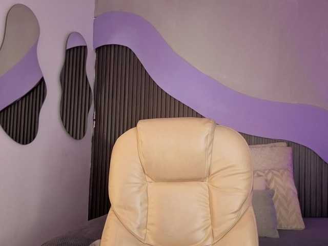 Kity-hot live cam on BongaCams