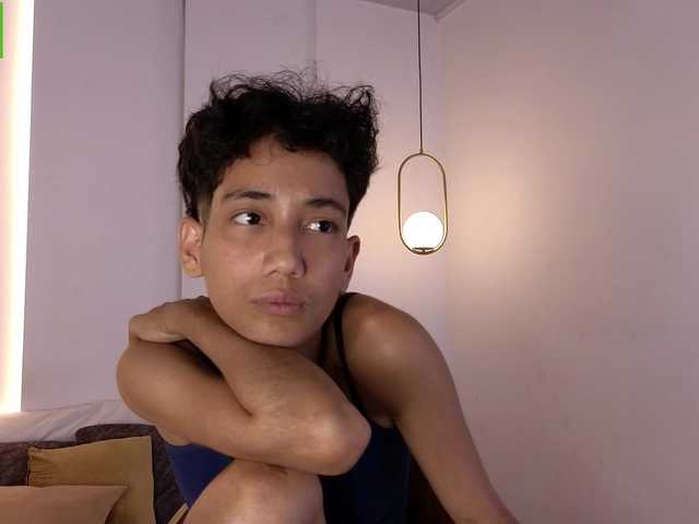 Kity-hot live cam on BongaCams