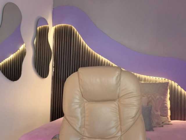 Kity-hot live cam on BongaCams