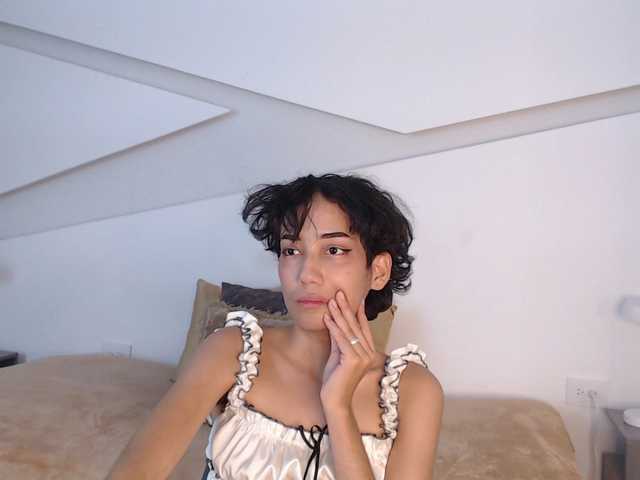 Kity-hot live cam on BongaCams
