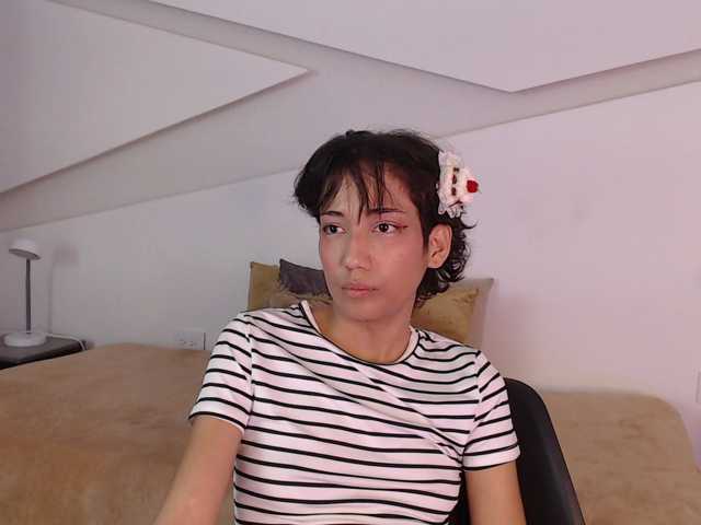 Kity-hot live cam on BongaCams