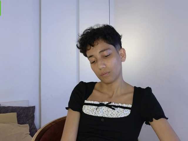 Kity-hot live cam on BongaCams