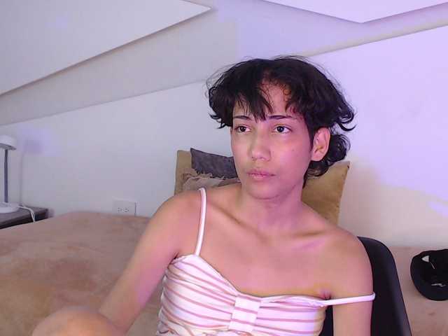 Kity-hot live cam on BongaCams