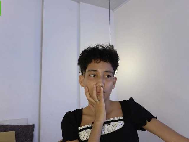 Kity-hot live cam on BongaCams