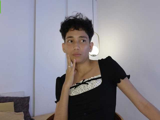 Kity-hot live cam on BongaCams