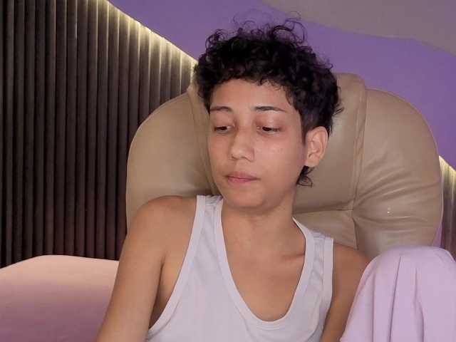 Kity-hot live cam on BongaCams