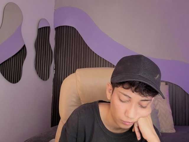 Kity-hot live cam on BongaCams