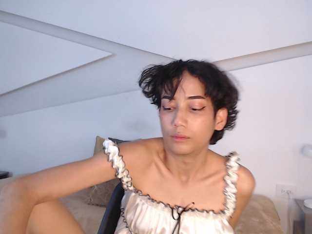 Kity-hot, en vivo ahora en BongaCams