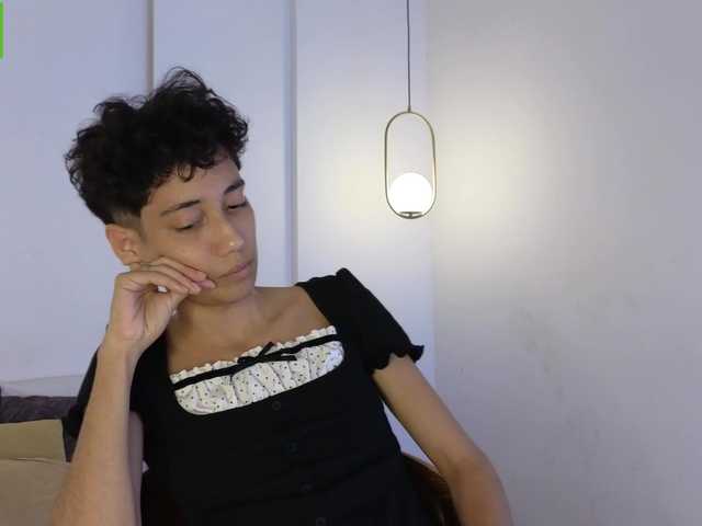Kity-hot live cam on BongaCams