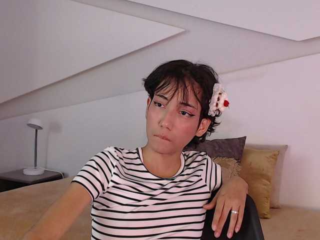 Kity-hot live cam on BongaCams