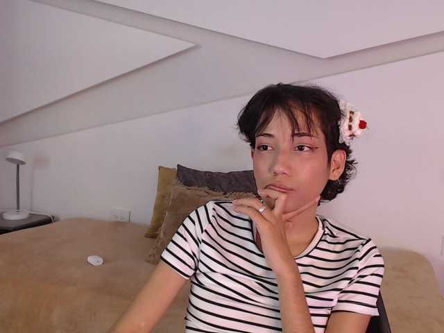 Kity-hot live cam on BongaCams
