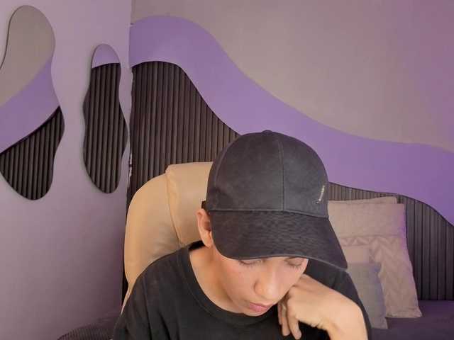 Kity-hot live cam on BongaCams
