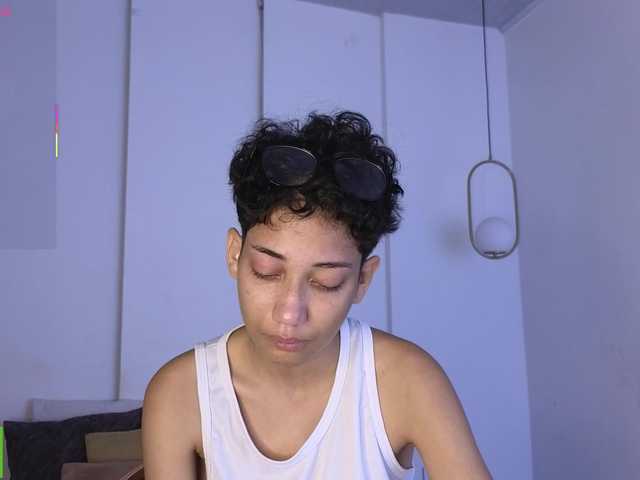 Kity-hot live cam on BongaCams