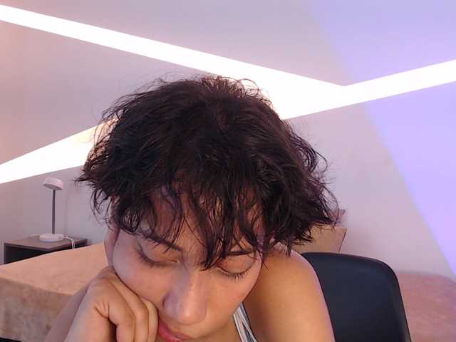 Kity-hot live cam on BongaCams