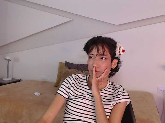 Kity-hot live cam on BongaCams