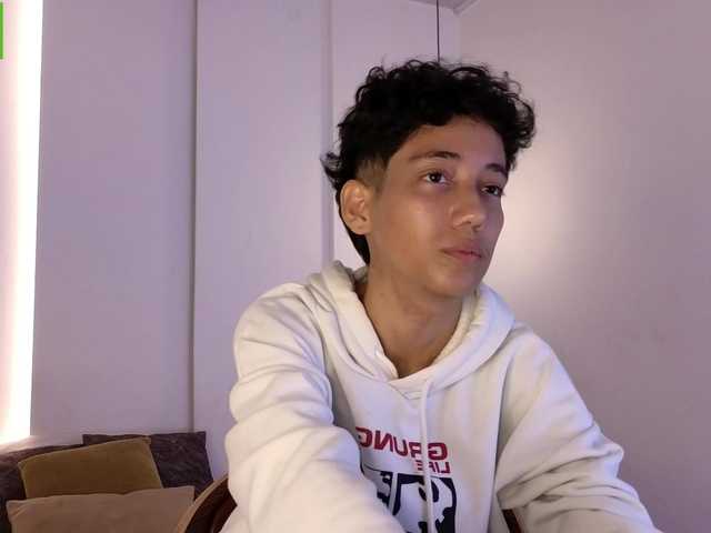 Kity-hot live cam on BongaCams