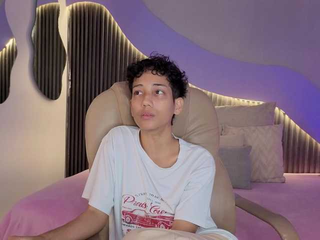 Kity-hot live cam on BongaCams