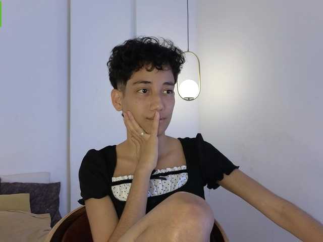 Kity-hot live cam on BongaCams