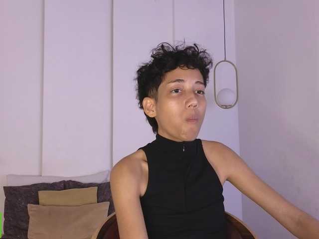 Kity-hot live cam on BongaCams