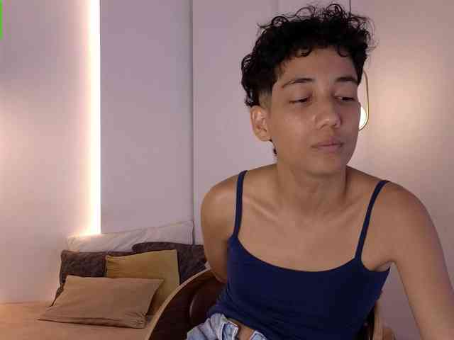 Kity-hot webcam
