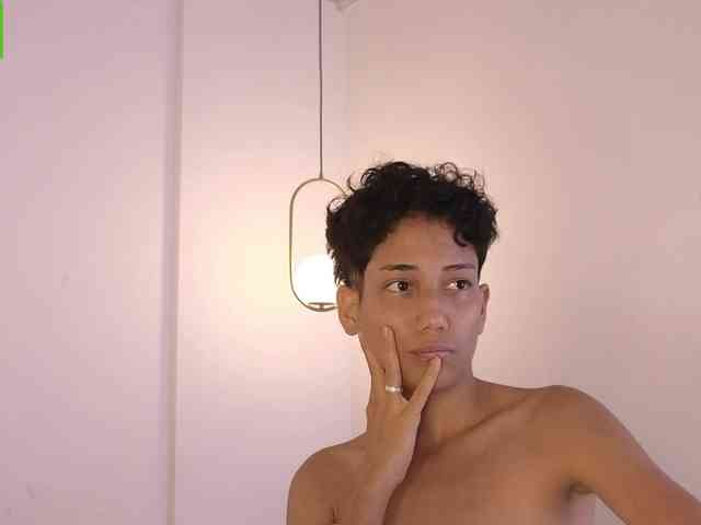 Kity-hot webcam