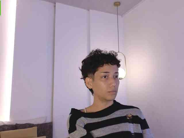 Kity-hot webcam