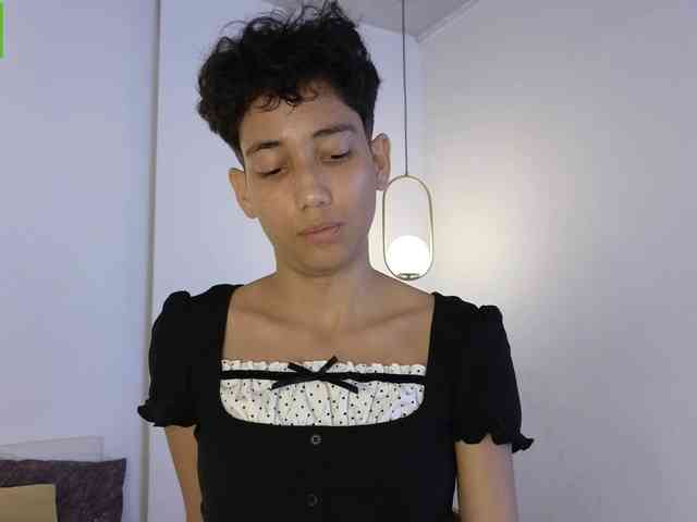 Kity-hot webcam