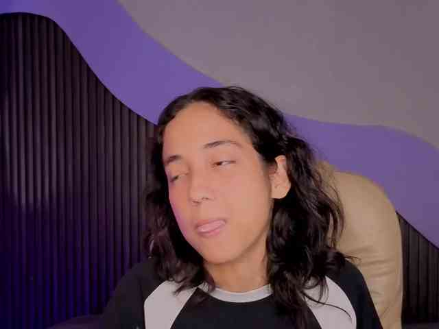 Kity-hot webcam
