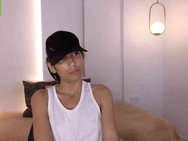 Kity-hot webcam