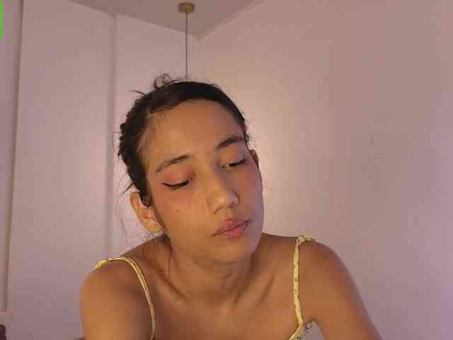 Kity-hot webcam