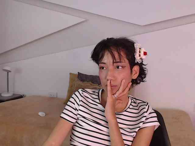 Kity-hot webcam