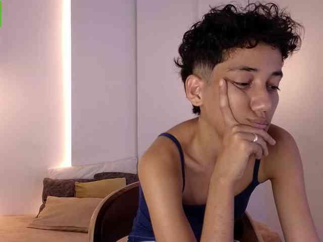 Kity-hot webcam