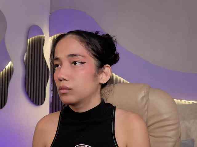 Kity-hot webcam