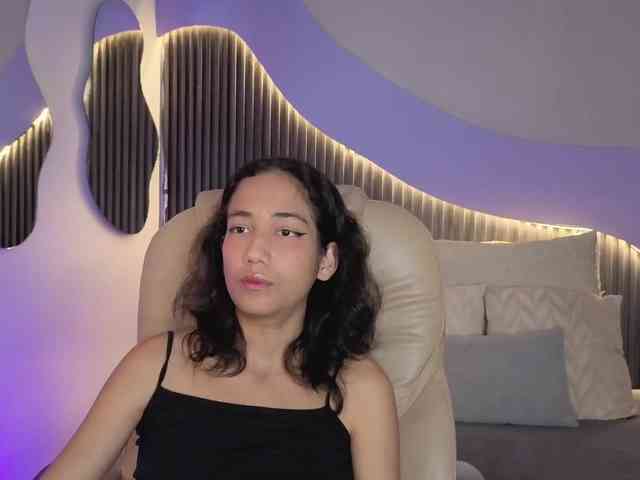 Kity-hot webcam