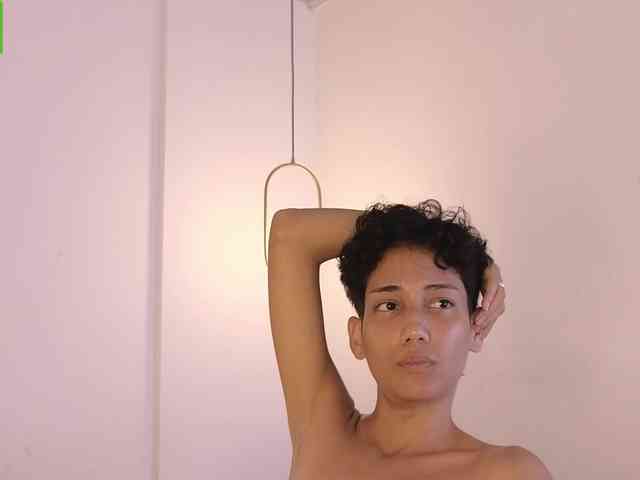 Kity-hot webcam